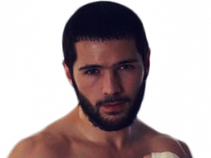 Artur Akavov