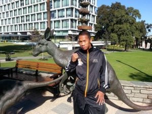 Daud Yordan Shocks, Crushes Pavel Malikov in Russia