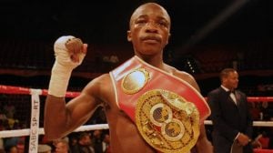 Mthalane Gets Off The Floor To Edge Waseem For IBF Title