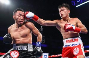 Alejandro Santiago gives Jerwin Ancajas all he can handle in IBF 115-pound title bout draw