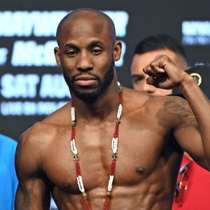 Yordenis Ugas decisions overmatched Cesar Barrionuevo, sets himself up for Garcia-Porter winner