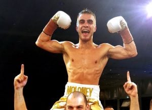 Andrew Moloney dominates Luis Concepcion, scores 10th-round stoppage
