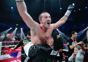Denis Lebedev Crushes Altunkaya in 3, Abdullaev Beats Lundy