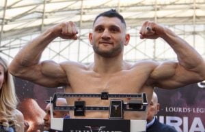 Arsen Goulamirian Breaks Down, Stops Mark Flanagan in Nine