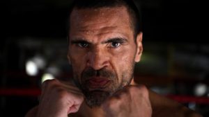 Horn's Coach Shows Concern: Mundine is Fit, He Looks Sharp