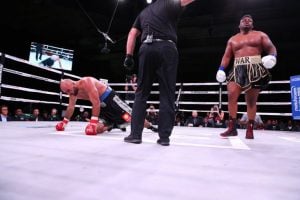 Jarrell Miller catches up to Bogdan Dinu, wins by 4th round KO