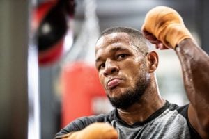 Sullivan Barrera Boxes Past Seanie Monaghan For Decision Win