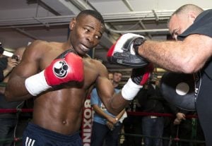 Guillermo Rigondeaux Knocks Giovanni Delgado Out in One