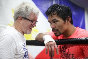 Roach Wants Pac To Teach Lesson: Mayweather Beat Up Little Kid!