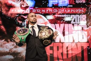 Keith Thurman survives determined Josesito Lopez, retains title by majority decision