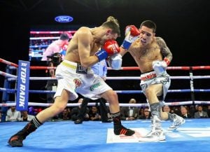 Oscar Valdez returns from layoff with seventh-round TKO of Carmine Tommasone