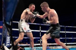 Liam Smith dismantles Sam Eggington, scores fifth-round stoppage