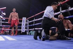 Kubrat Pulev overcomes nasty cut, breaks Bogdan Dinu’s will for 7th round KO win