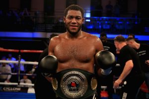 Hunter offers to face Whyte in July if Rivas falls through