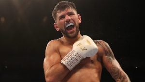 Joe Cordina stops Andy Townend to win British lightweight title