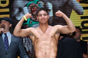 Vargas stops Soto in sixth round