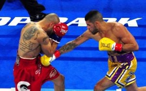 Arnold Barboza Jr. stops Mike Alvarado in three