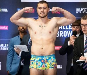 Dave Allen Knocks Out Lucas Browne in The Third