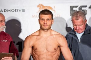 Derevyanchenko beats Culcay in IBF eliminator