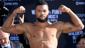 Briton Joyce to fight Russian veteran Ustinov