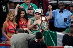 De La Hoya-Rios interim title fight planned for July 13th