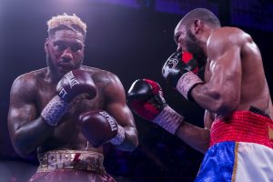 Classy in defeat, Hurd says he’ll pursue rematch with Williams
