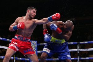 Josh Kelly held to a draw by Ray Robinson in U.S. debut