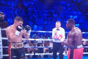 Richard Riakporhe outscores Chris Billam-Smith in gruelling contest