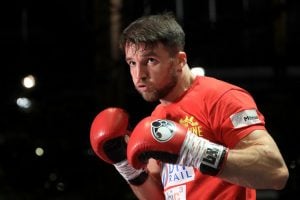 Fowler bounces back with win over Rose