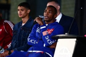 Erislandy Lara Vows To KO Alvarez: I Want To Look Spectacular!