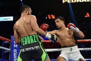 Zepeda outpoints Pedraza over 10 rounds