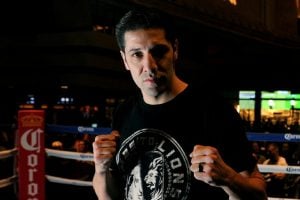 John Molina ready for toe-to-toe war against Josesito Lopez next Saturday