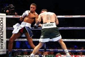 Barrett and Arthur win Commonwealth title fights