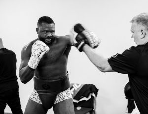 Ritson-Davies LIVE Results - Martin Bakole Stops Kevin Johnson