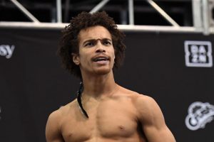 Cobbs stops Ortiz after six rounds