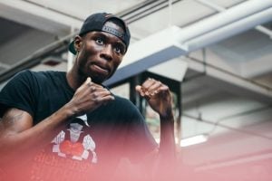 Richardson Hitchins is Dominant in Win Over Nick DeLomba