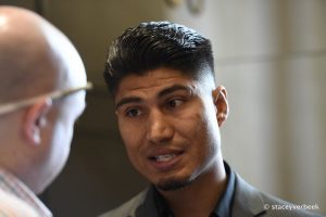 Mikey Garcia: It's Almost Impossible For Me To Get Title Fight At 140