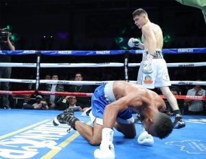 Oscar Duarte Crushes Andres Garcia in Fifth Round