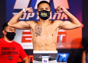 Joshua Franco Bloodies, Drops, Decisions Andrew Moloney To Win WBA Title