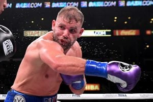 Saunders withdraws from Canelo sweepstakes, Smith wants in