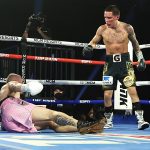 Oscar Valdez stops Jayson Velez in 10, sets up Miguel Berchelt fight