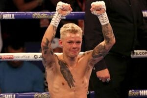 Edwards-Williams joins Sept. 26 Taylor-Khongsong card