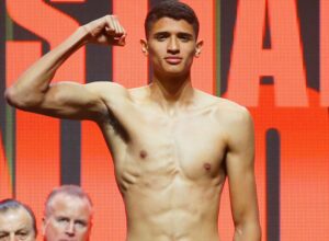 Sebastian Fundora Breaks Down, Stops Nathaniel Gallimore in Six