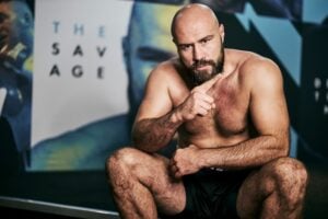 Alen Babic Blasts Out Niall Kennedy in Third Round