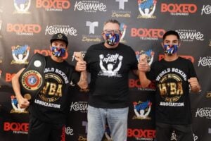 Dennis Contreras Knocks Out Previously Unbeaten Carlos Flores In 6th Round