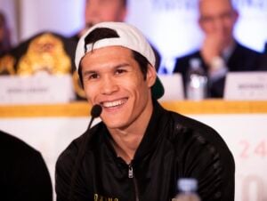 Daniyar Yeleussinov vs. Julius Indongo on Jacobs-Rosado Card