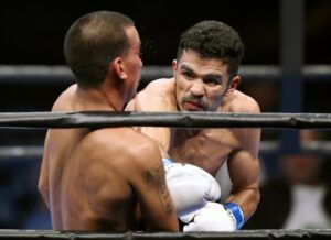 MTK Global signs former lightweight titlist Miguel Vazquez