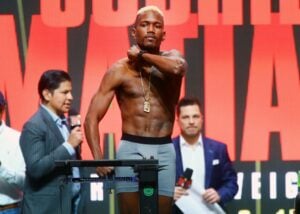 Subriel Matias Breaks Down, Drops, Stops Malik Hawkins