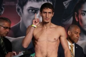 Andreev vs. Abdullaev, Romanov vs. Liakhovich on Nov. 7 in Ekaterinburg