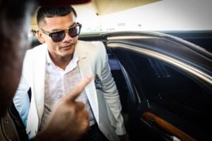 Sources: As De La Hoya Trains For Comeback, Maidana Emerges as Possible Opponent